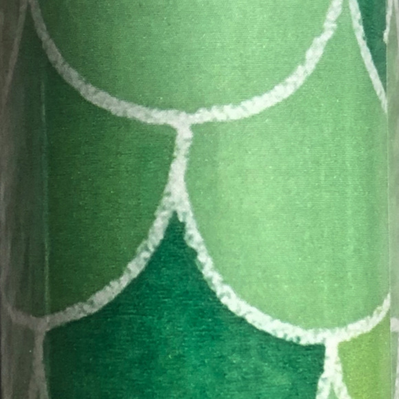 Merry Mermaid Christmas Gift Wrapping Paper Set - Picture 2 of 7